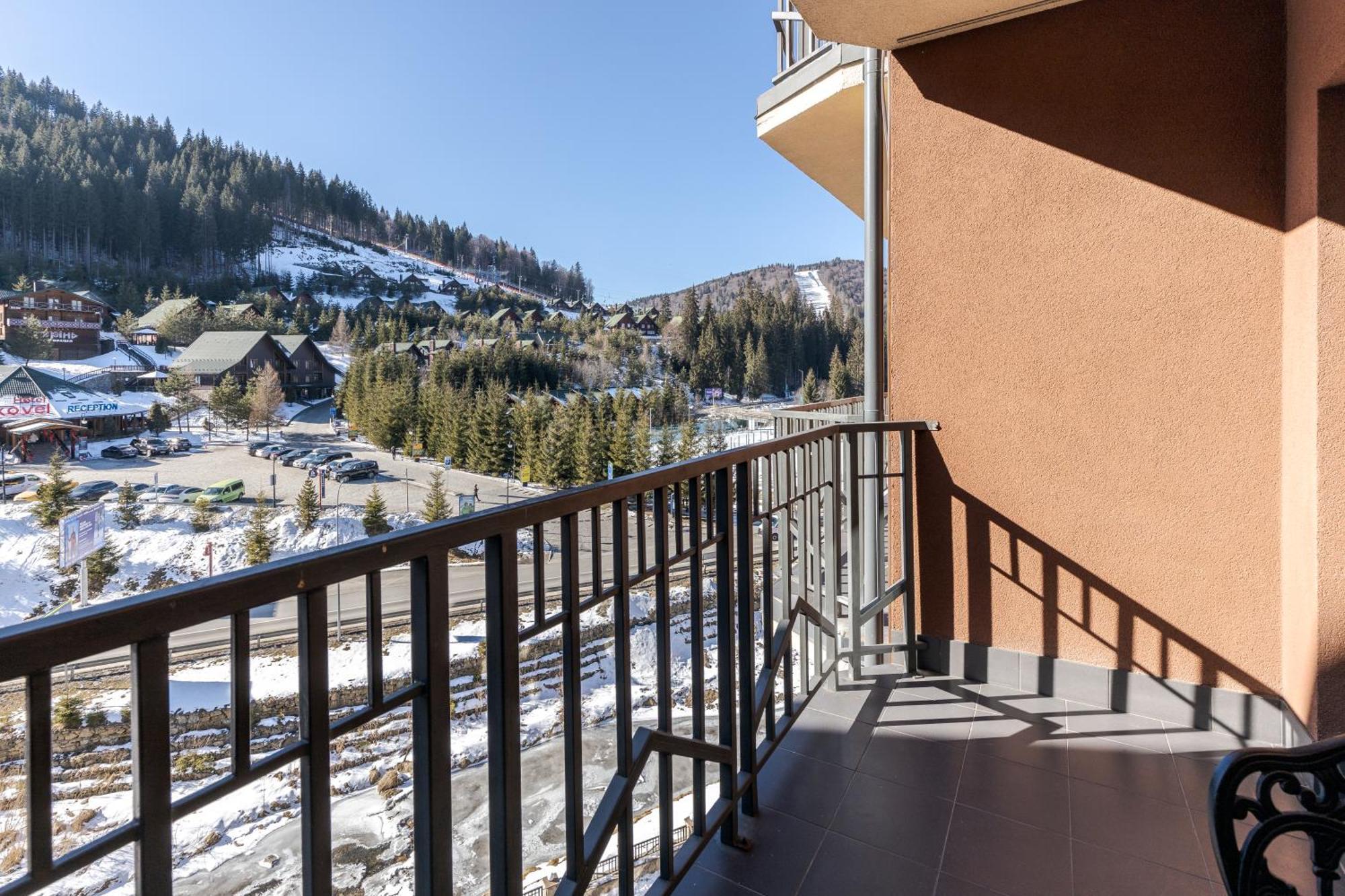 Marmaros Apart-Hotel & Spa Bukovel Extérieur photo